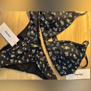 NWT Rhythm bikini sz Large top and bottom